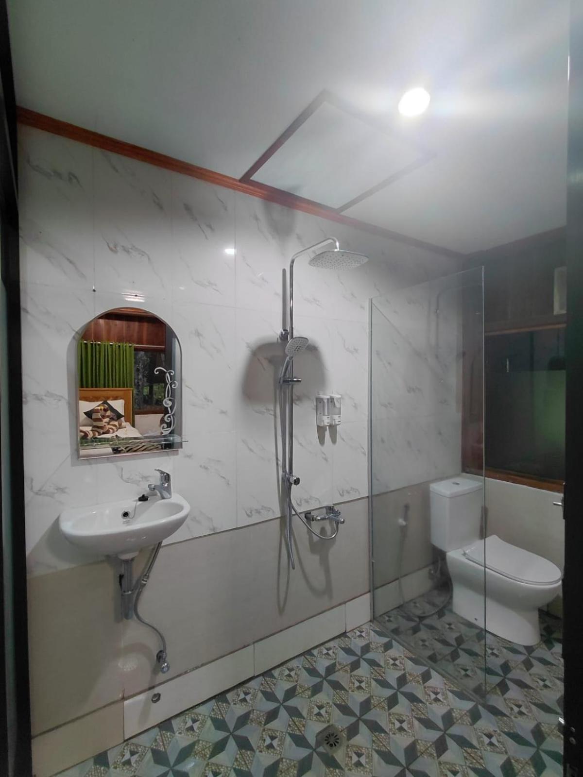 Friendly Homestay Lemukih Singaraja Buitenkant foto